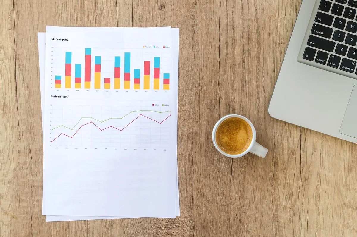 Common Mistakes First-Time UK Investors Make with a Stocks and Shares ISA